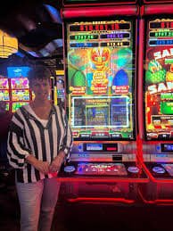 Bangladesh users from Dhaka and Chattogram exploring sports and casino sections on Heibaji
